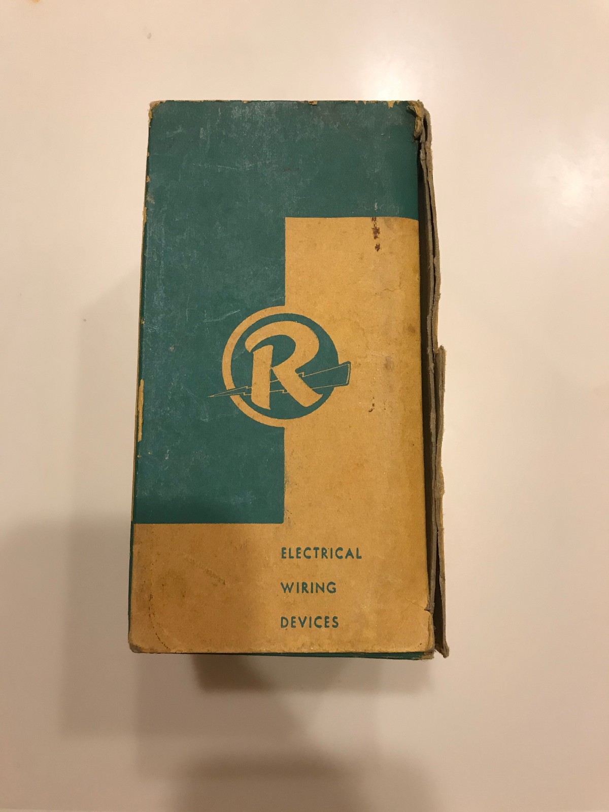 NOS-Rodale 548-Surface Range Receptacle-50A-250V-3 wire-Made in USA-mid-century