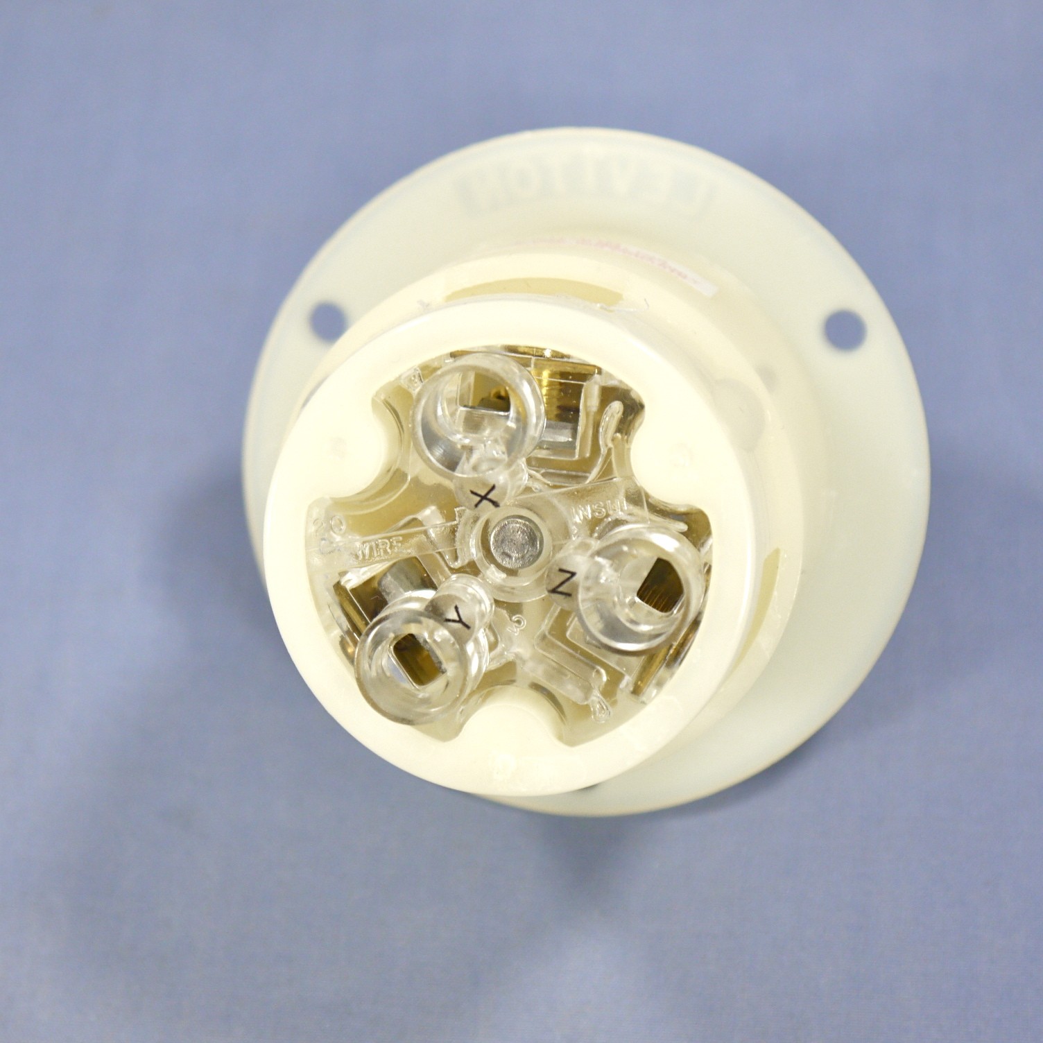 Leviton L11-20 Locking Flanged Outlet Receptacle L11-20R 20A 250V 3� 2376
