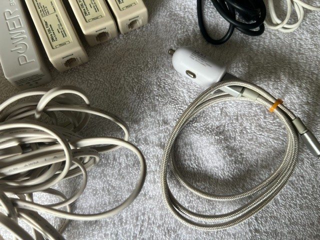 LOT OF MISC COMPUTER / PHONE / TV CABLES WIRES SPEAKERS CHARGERS