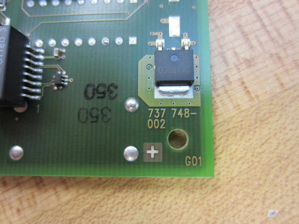 Part 737 748-002 Circuit Board 737 748-002/Z01G01