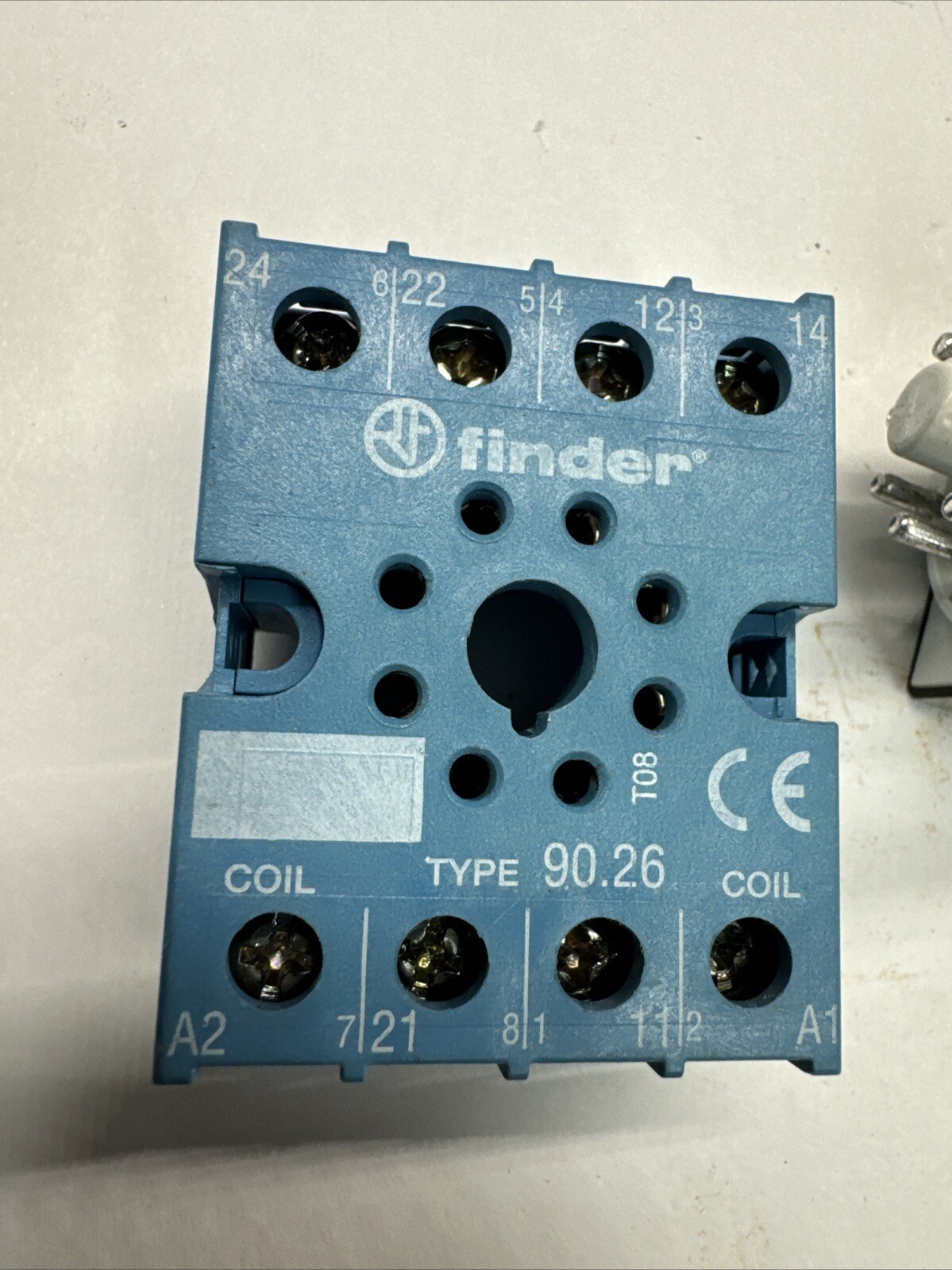 Finder 60.12.8.120.0000 General Purpose Relay 10A 250V / 120VAC Coil 90.26 base