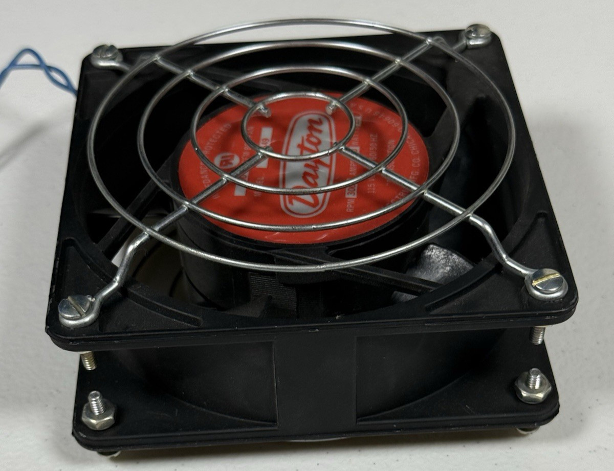 Dayton Model 4C549 115 Volts 100 CFM Box Fan «A» Insulation Wired LR35886