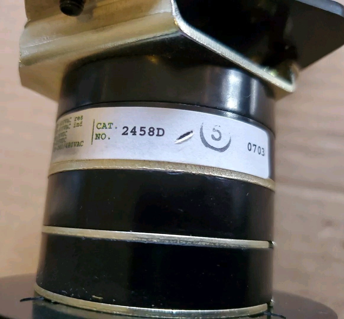 ELECTROSWITCH Series 24 2458D BREAKER CONTROL Switch
