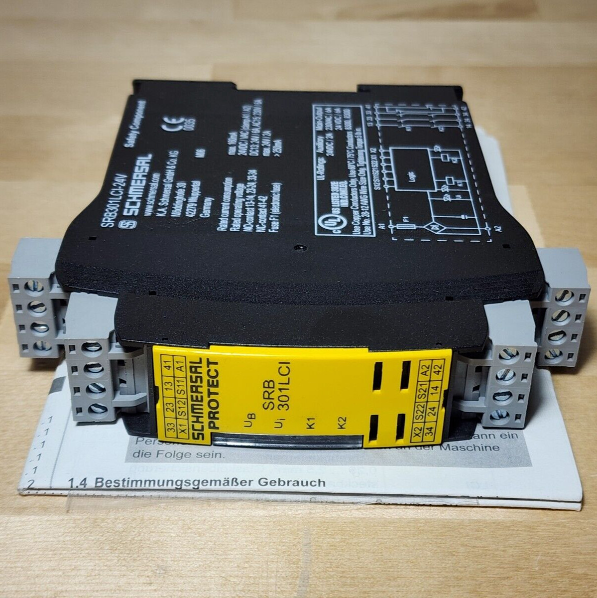 Schmersal 101176968 Safety Relay SRB301LCI 24VAC/DC