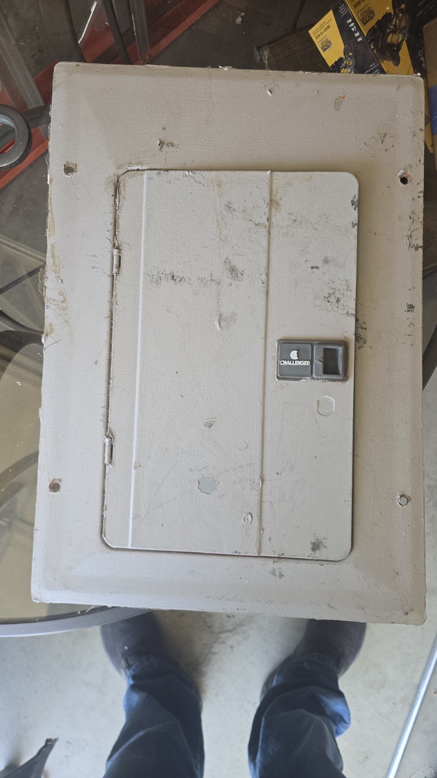 Challenger Powermaster Main Breaker Panel 125A 201-250V Gray Metal E-2597