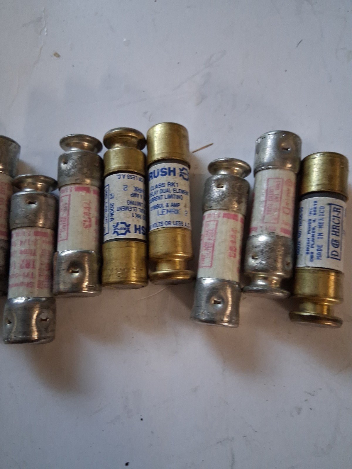 8 Ferraz Shawmut TR2R, 2 Amp, 250V, Class RK5 Time delay fuse (LOC4)