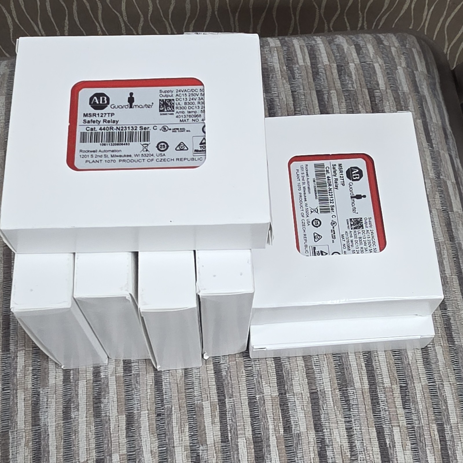 Allen-Bradley Guardmaster MSR127TP Safety Relay 440R-N23132 21-30V AC/DC