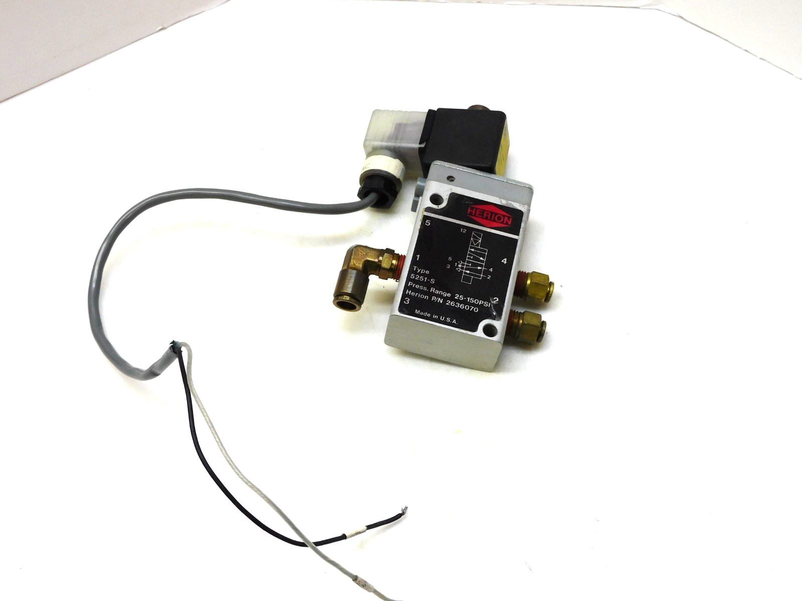 Herion 5251-S Solenoid Valve 25-150Psi 120v coil 60Hz 2636070