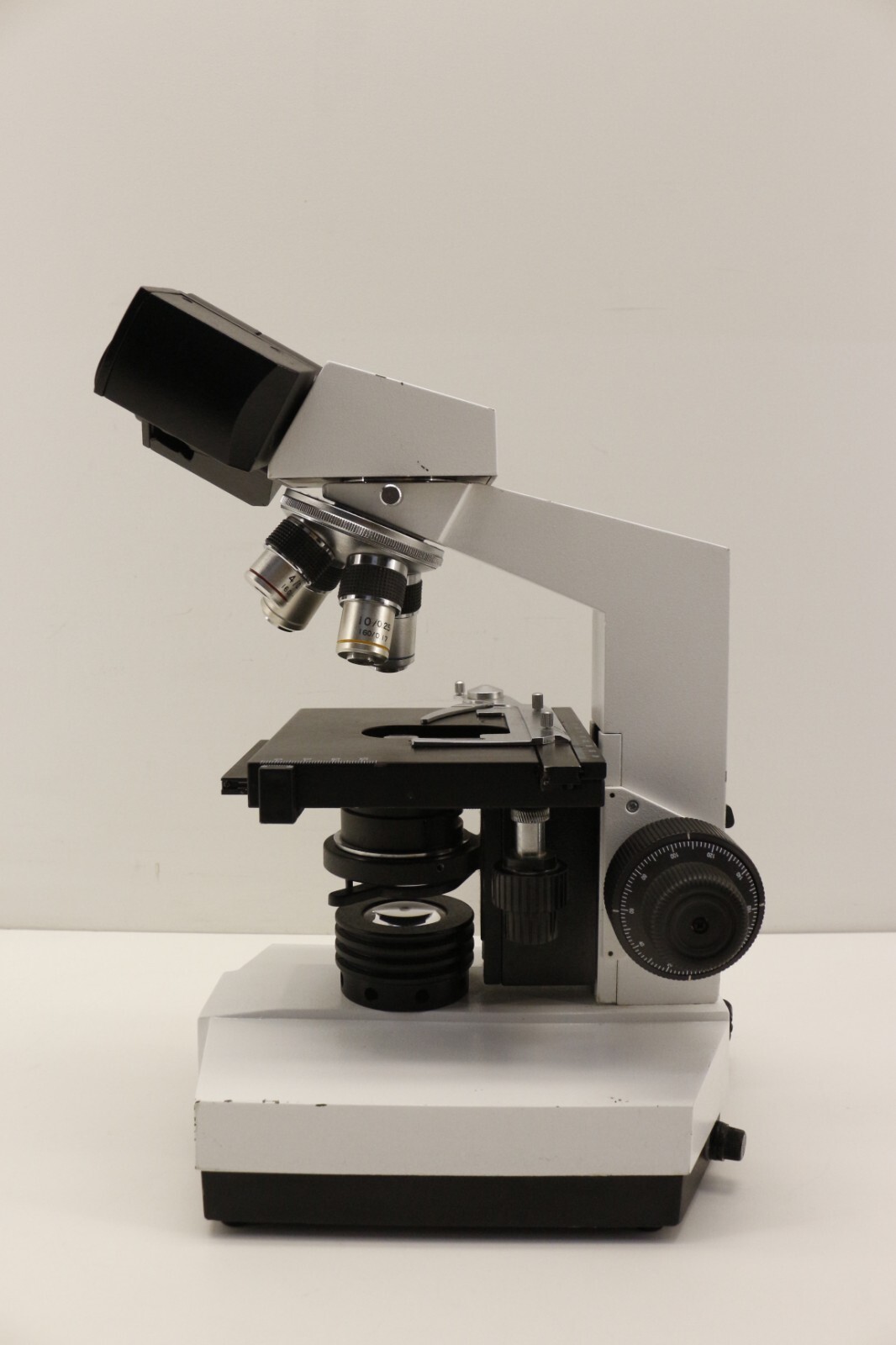 Unico G300 Binocular Microscope with 4 Objectives (4X/10X/40X/100X) #3