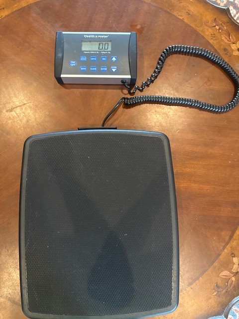 Health o meter Professional 498KL Digital Medical Scale Tested & Working No Adap
