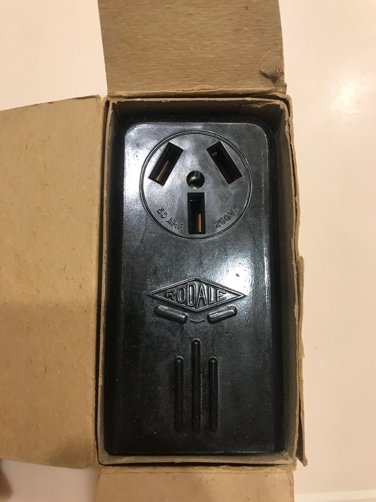 NOS-Rodale 548-Surface Range Receptacle-50A-250V-3 wire-Made in USA-mid-century