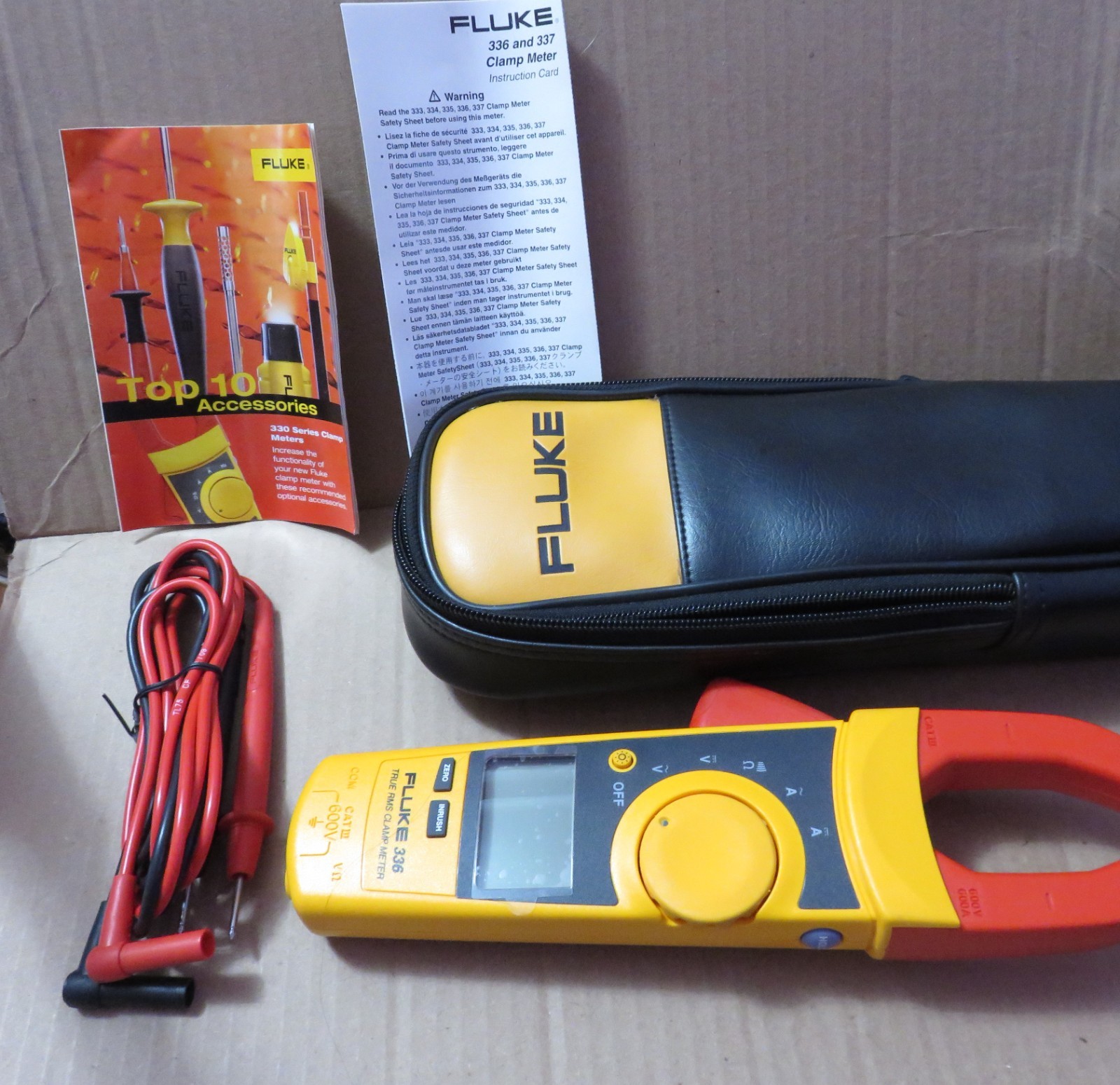 Fluke 336 True-RMS 600 Amp600 Volts AC/DC Current Clamp Meter CAT III Rated