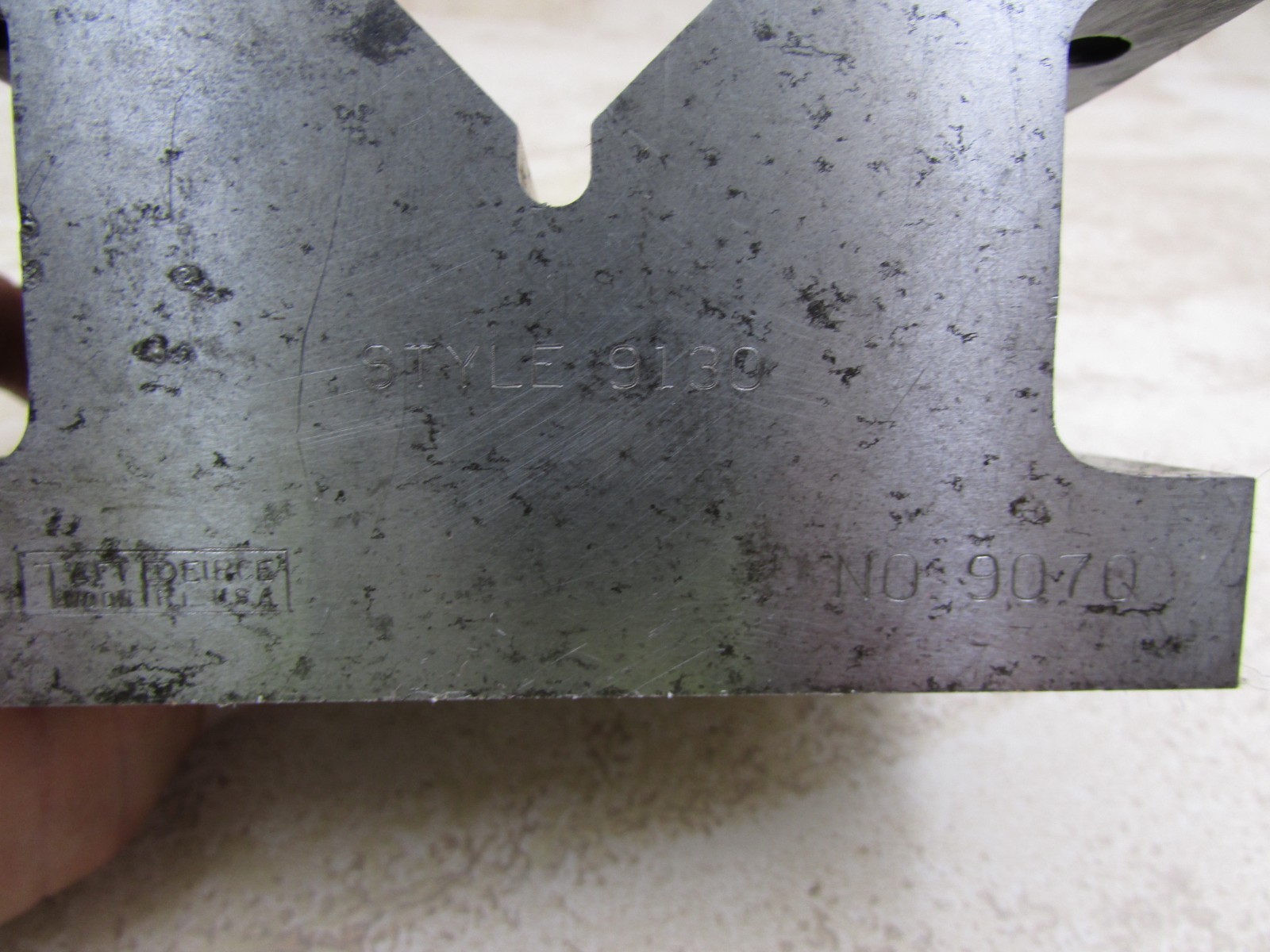 2 Taft Peirce USA, Model NO. 9070 Style 9130 V Blocks, 4″ X 2 7/8″ X 2 7/8″