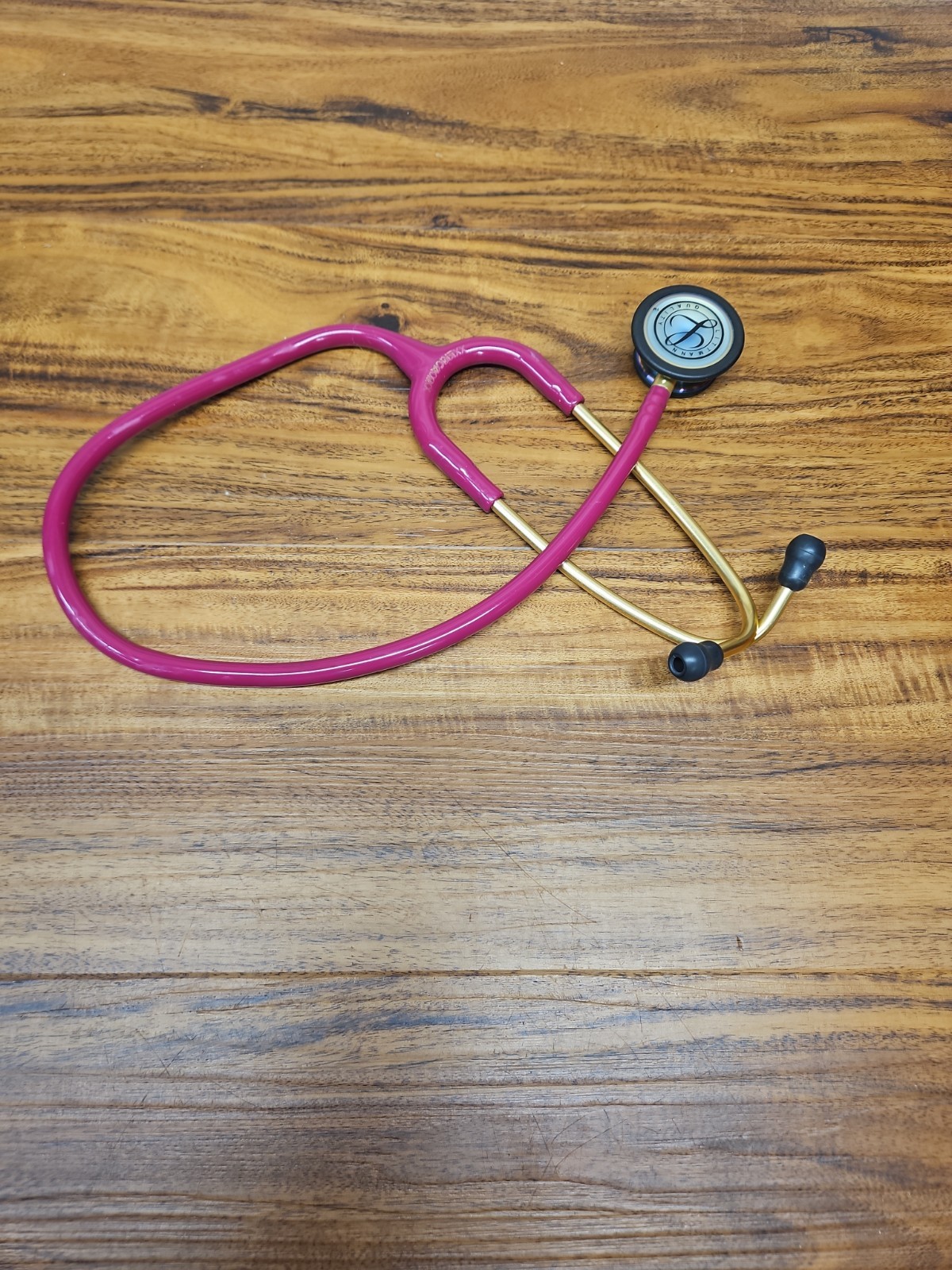 3M Littmann Classic III Stethoscope, Raspberry Tube, Rainbow Finish