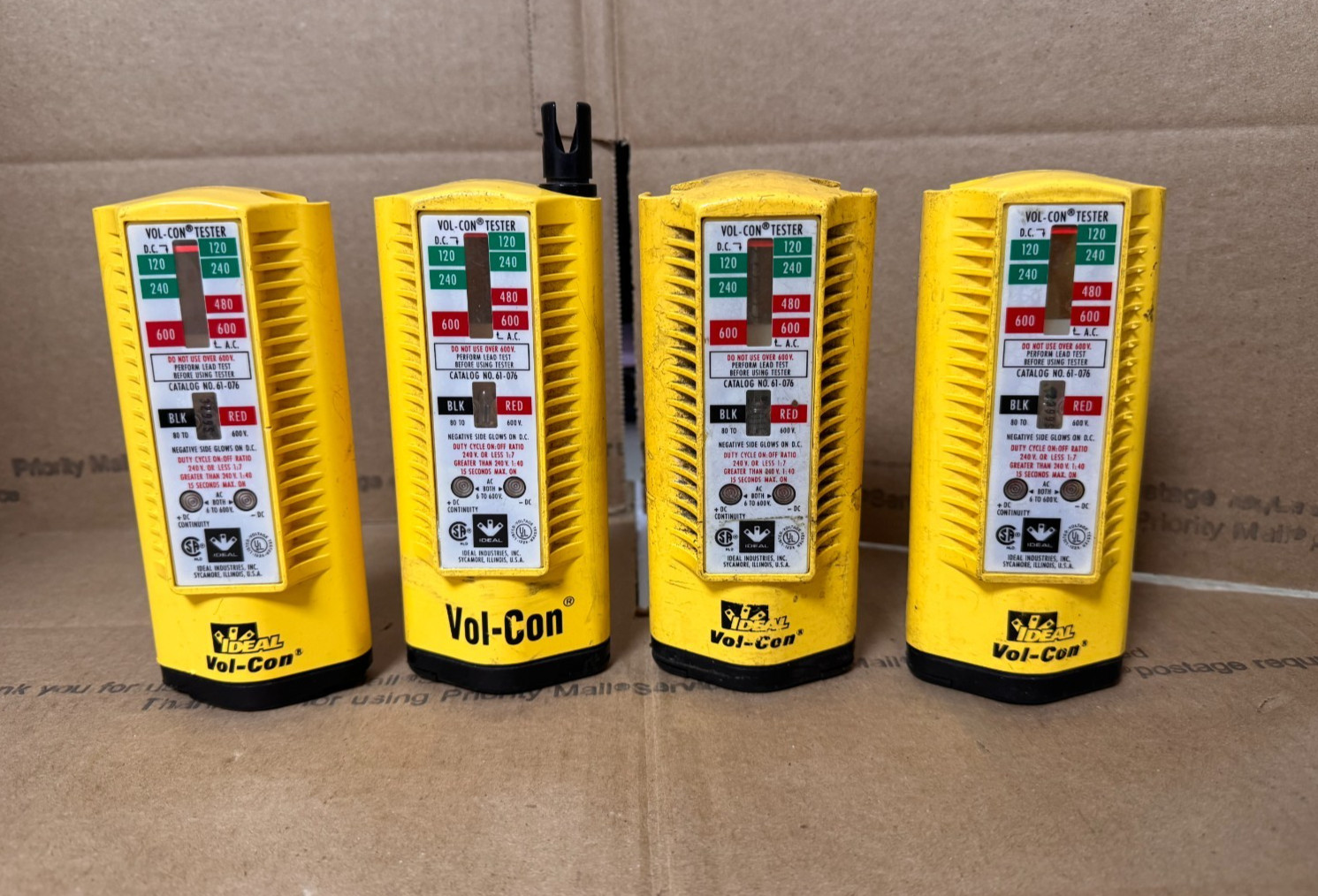 IDEAL Vol-Con 61-076 Contact Voltage Tester CAT III 600V (PARTS; LOT OF 4)