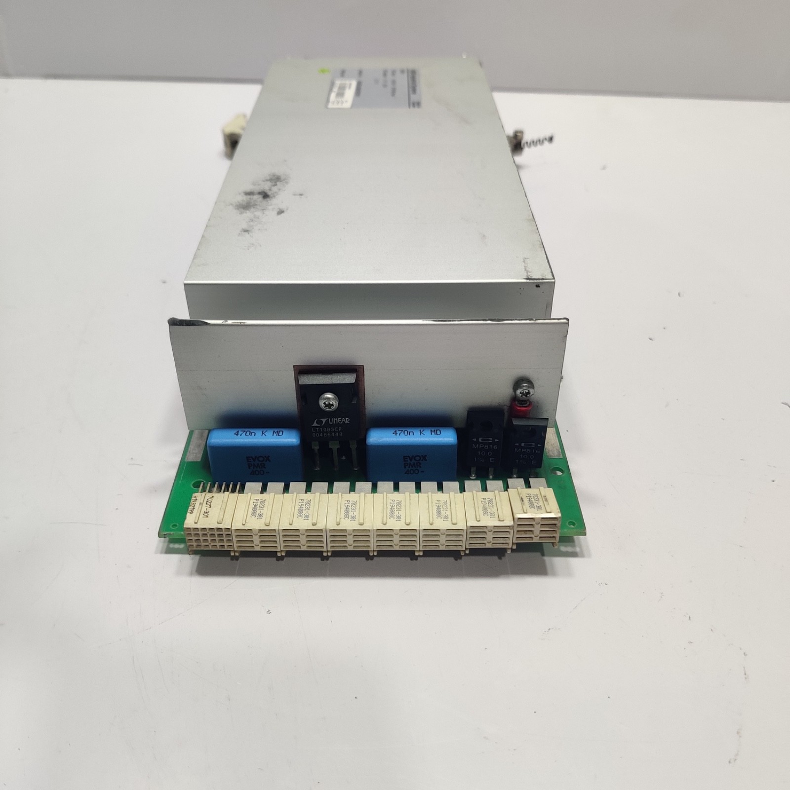 ABB SR511 3BSE000863R0001 REGULATOR POWER SUPPLY 18-30 V 5V TO 35A 2.1 V 310W