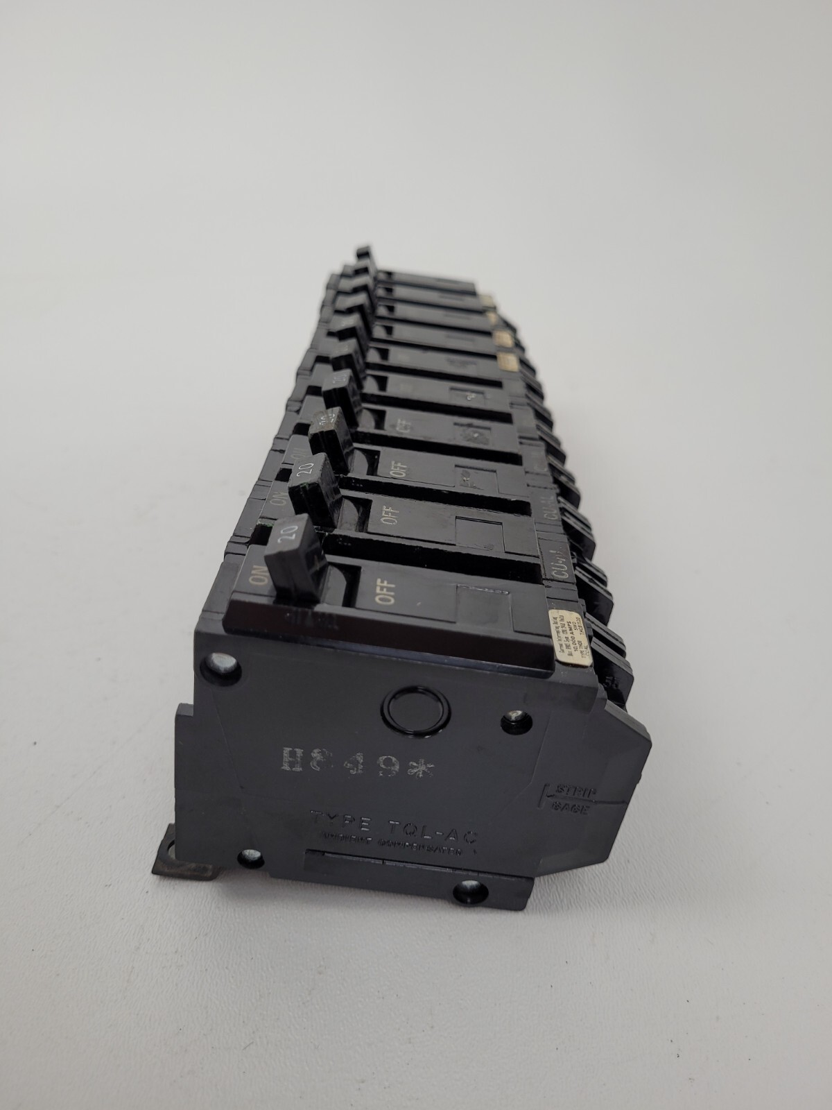Lot of 10 – THQB1120 GE 20 Amp 240 Volt Circuit Breaker – Next Day Option