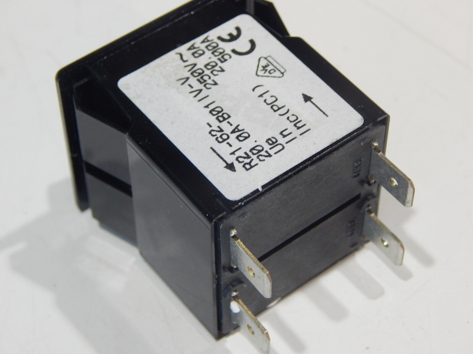 AIRPAX R21-62-20.0A 20A CIRCUIT BREAKER CIRCUIT PROTECTOR PUSH TO RESET