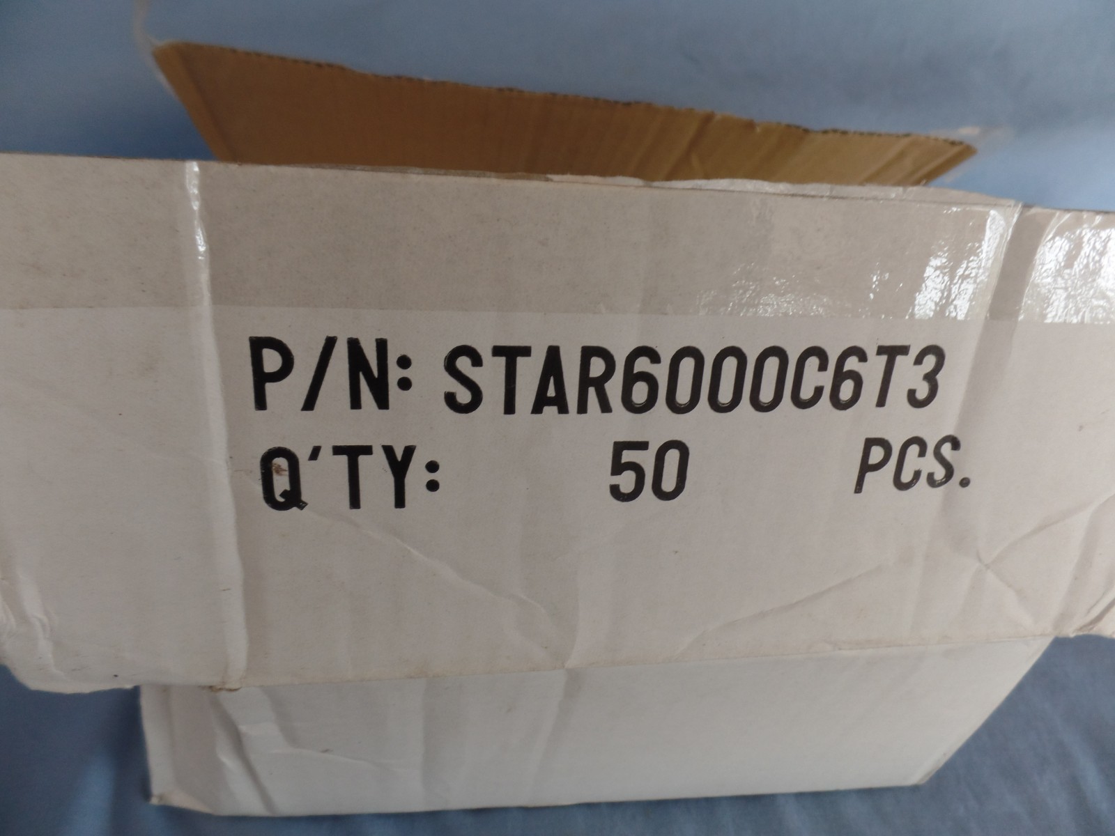 NEW 50 count box Suttle DATA JACK Tool-Less Cat-6 W/3 Bezels STAR6000C6T3