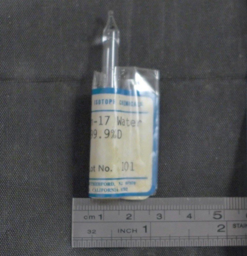 STOHLER ISOTOPE D217O Deuterium Oxide, 10% O-17 (99.9 atom% D) 0.5g ampule #SO-3