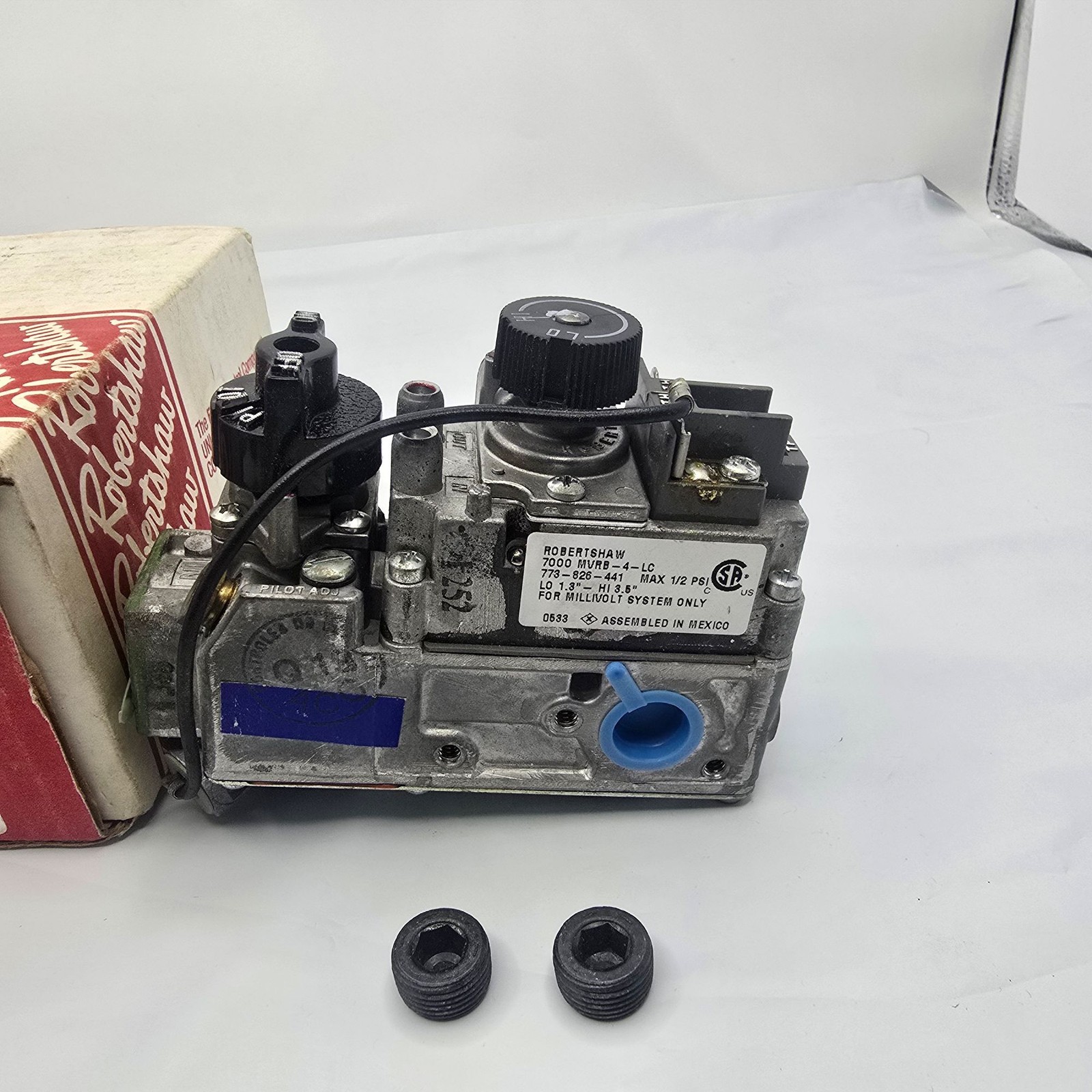 Robertshaw 710-503 Millivolt Gas Valve 250-750MV Fireplace 3/8