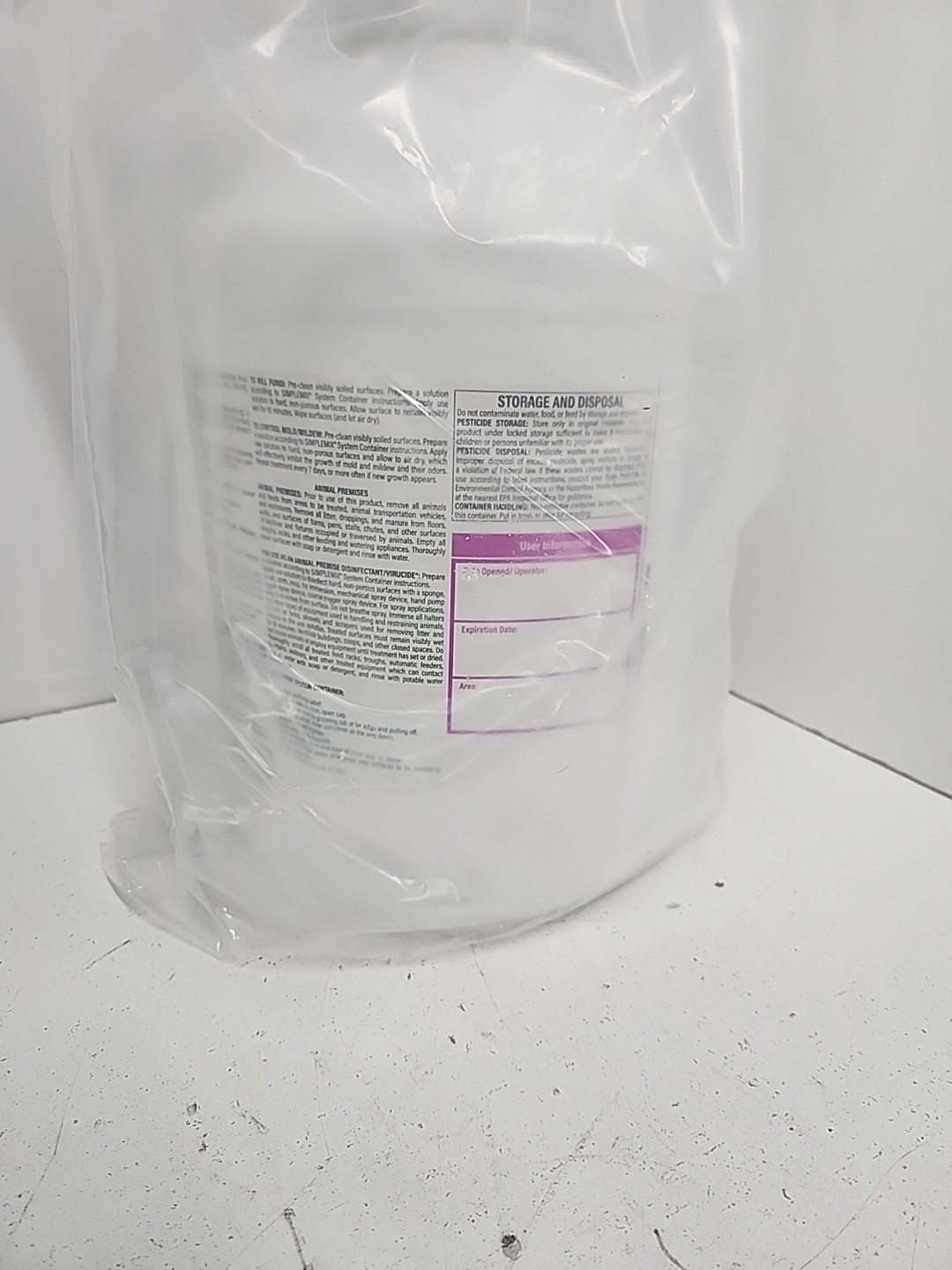 Veltek VAI DECON QUAT 100 DQ100-04-2Z 1 GALLON **NOS**