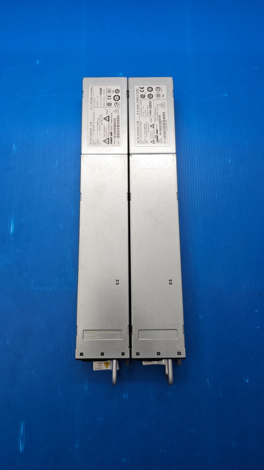 POWER-ONE BELL POWER SOLUTIONS PFE600-12-054RA Power Supply Lot of 2