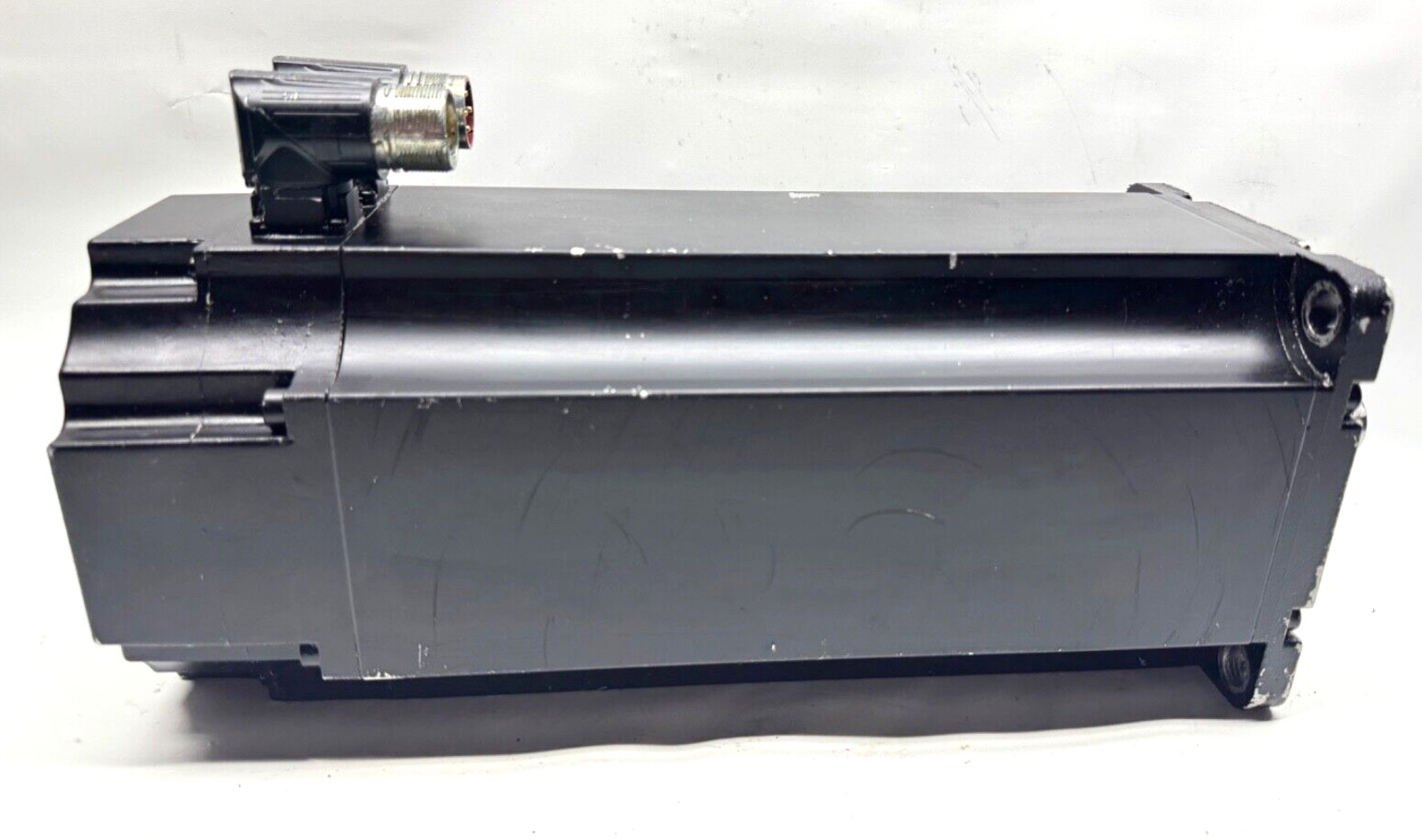 B&R 8LSN57.E0022D300-0 REV.O4