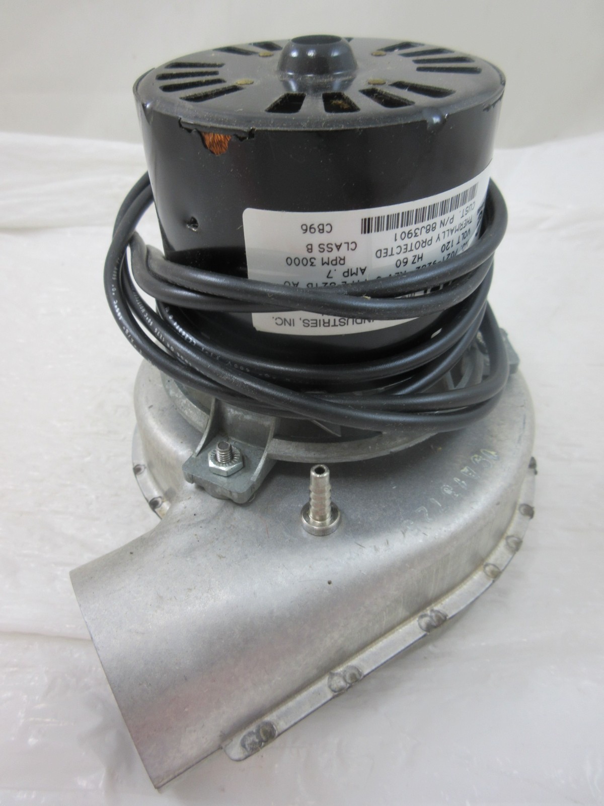 LENNOX 11K95 88J3901 FASCO 7021-9262 INDUCER BLOWER W/ PRES. SWITCH 71J3301