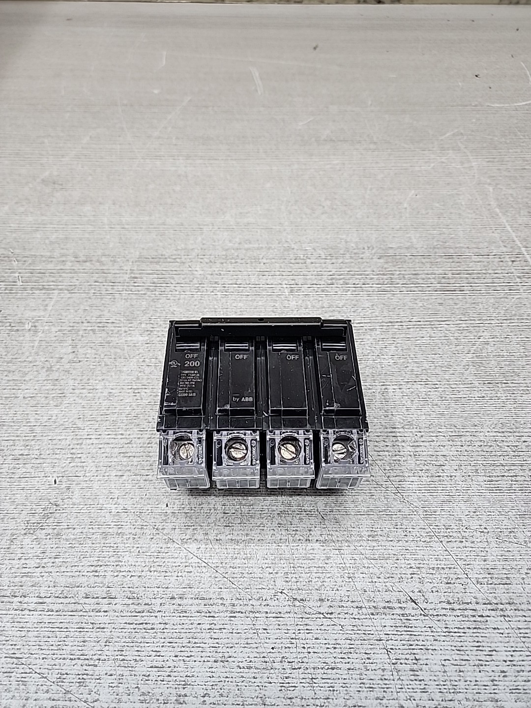 GE THQMV200WL 200 Amp 120/240 Volt 2-Pole Plug-In Mount  Main Circuit Breaker