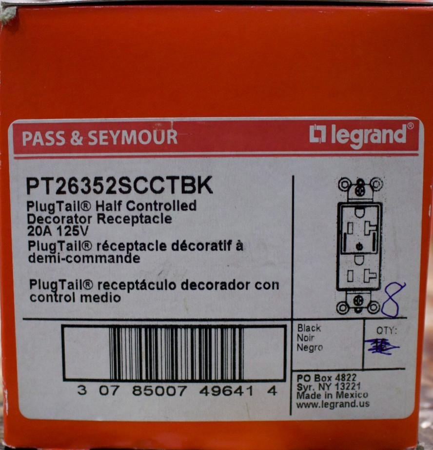 Pass Seymour PT26352SCCTBK HALF CONTROLLED PLUGTAIL 20A BLACK LOT OF 28
