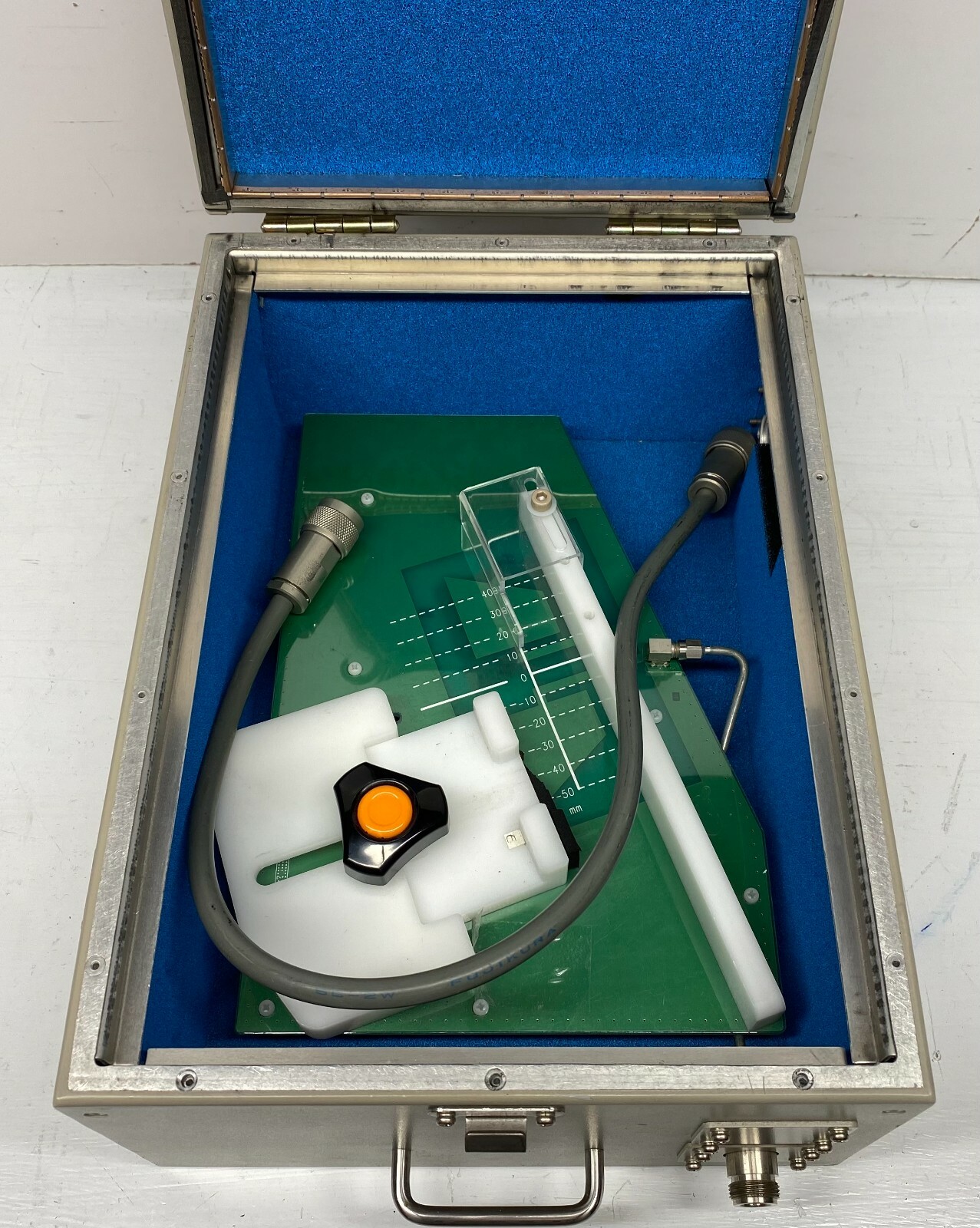 JAPAN RADIO COMPANY NFG-235 SHEILD CASE w/ ANTENNA COUPLER
