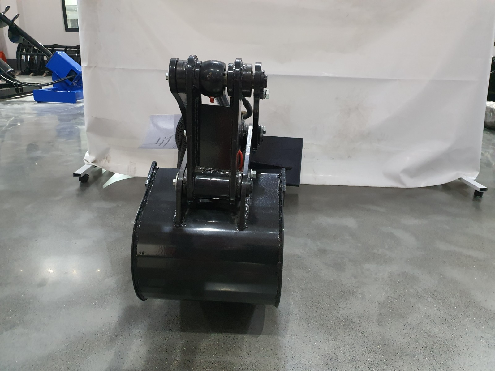 Agrotk Skid Steer Backhoe Bucket Attachment 12in Single Arm Digger Bucket 0.03m³