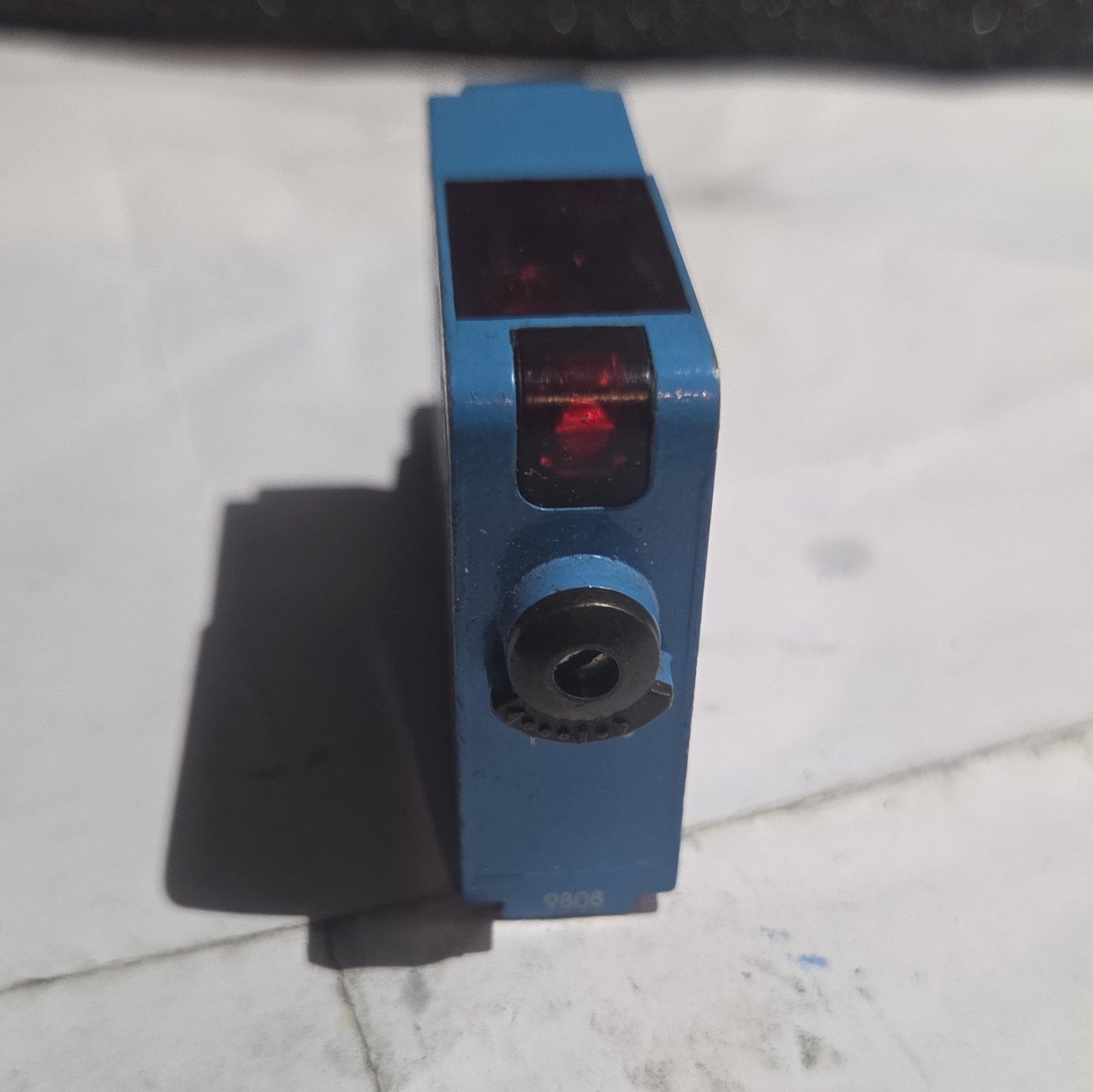 SICK WS12L-D4381S05 Photoelectric Sensor, Solid State, Digital, SPST, DC 10-30V