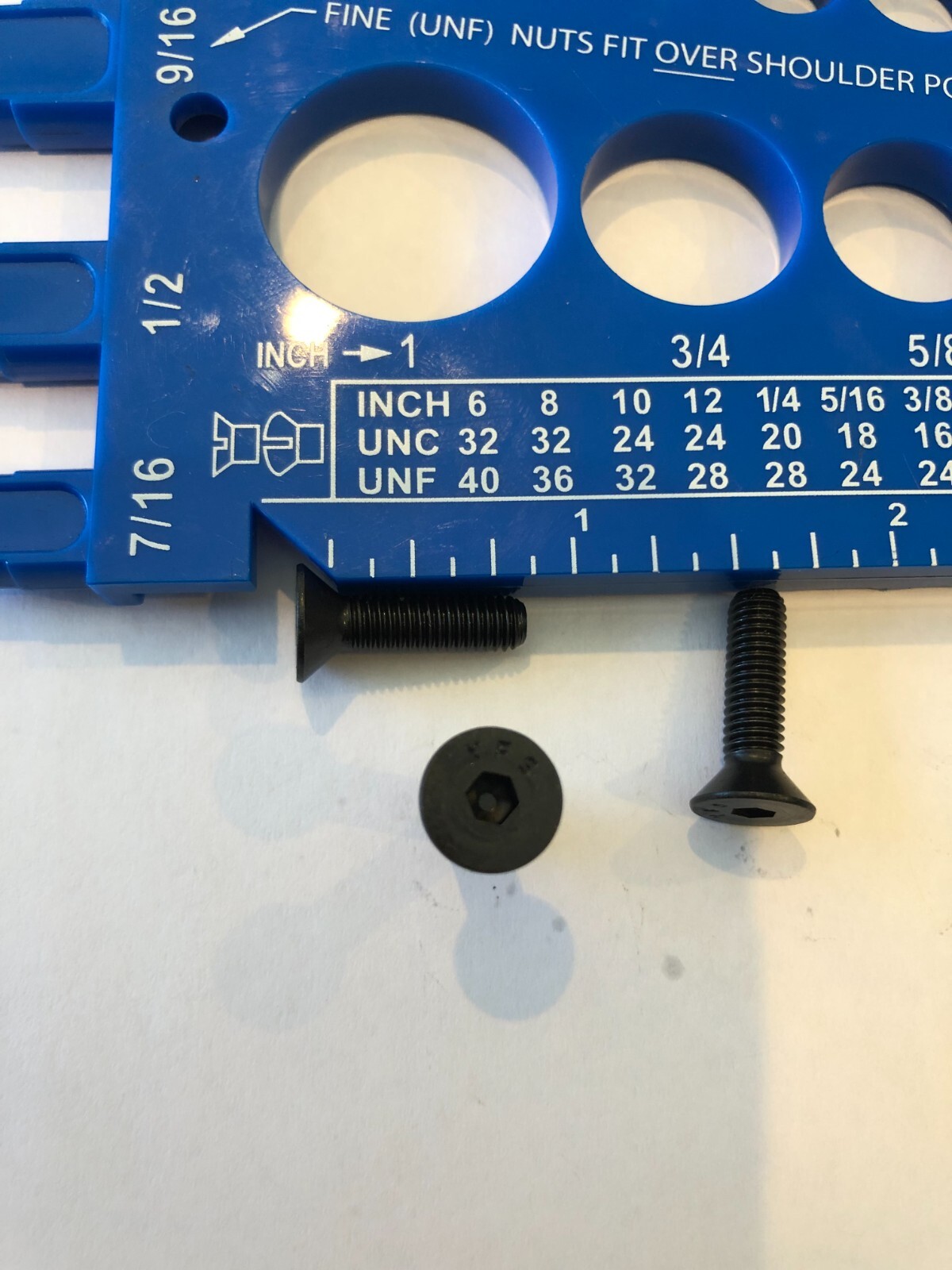 #10-32 x 3/4″ L 1/8″ Hex Drive ASTM F835 Black Oxide Alloy Steel FHS, 1000 Pcs