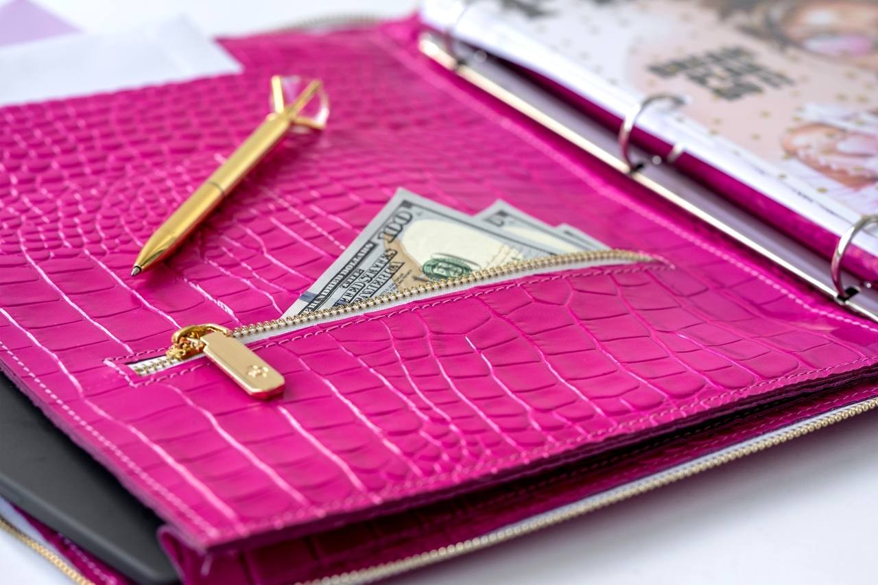 Padfolio A4.Pink Portfolio A4. Leather A4 organizer. Leather A4 notebook.