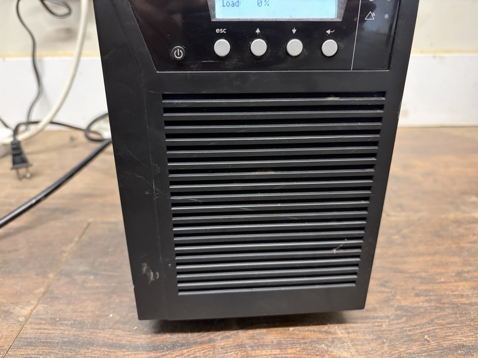 EATON 9130 Tower UPS PW9130L700T Compact Uninterruptible 700VA