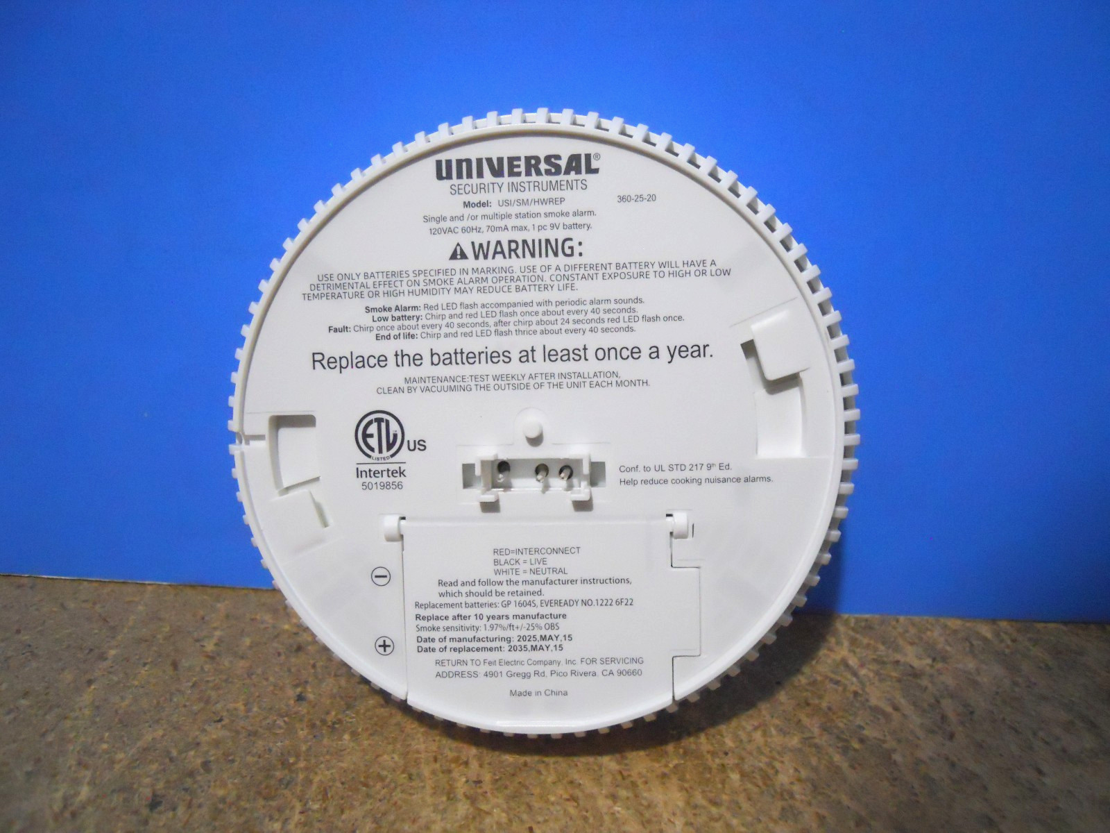 Universal Security 2 In 1 Smoke & Fire Alarm Sensing + Hardwired Battery Backup