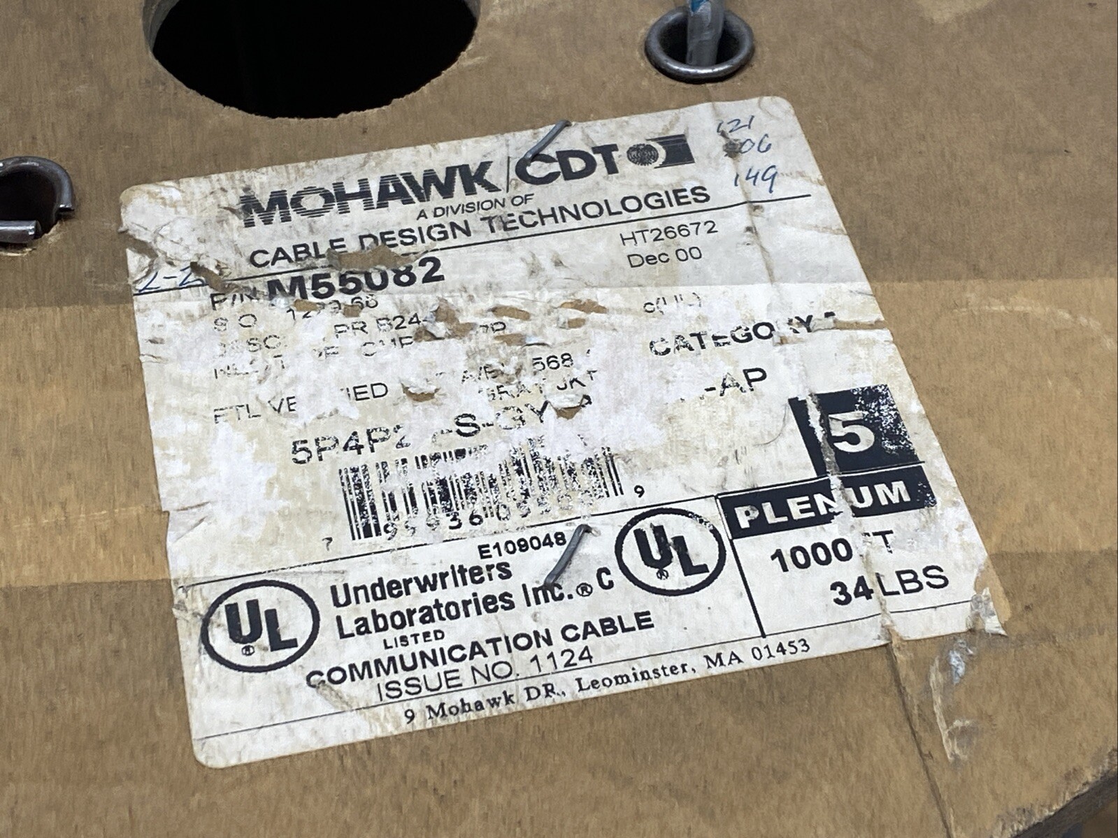 Mohawk CDT M55082 Ethernet Cable Cat5E FT6 Plenum Gray 4PR/ 24AWG 60FT Spool