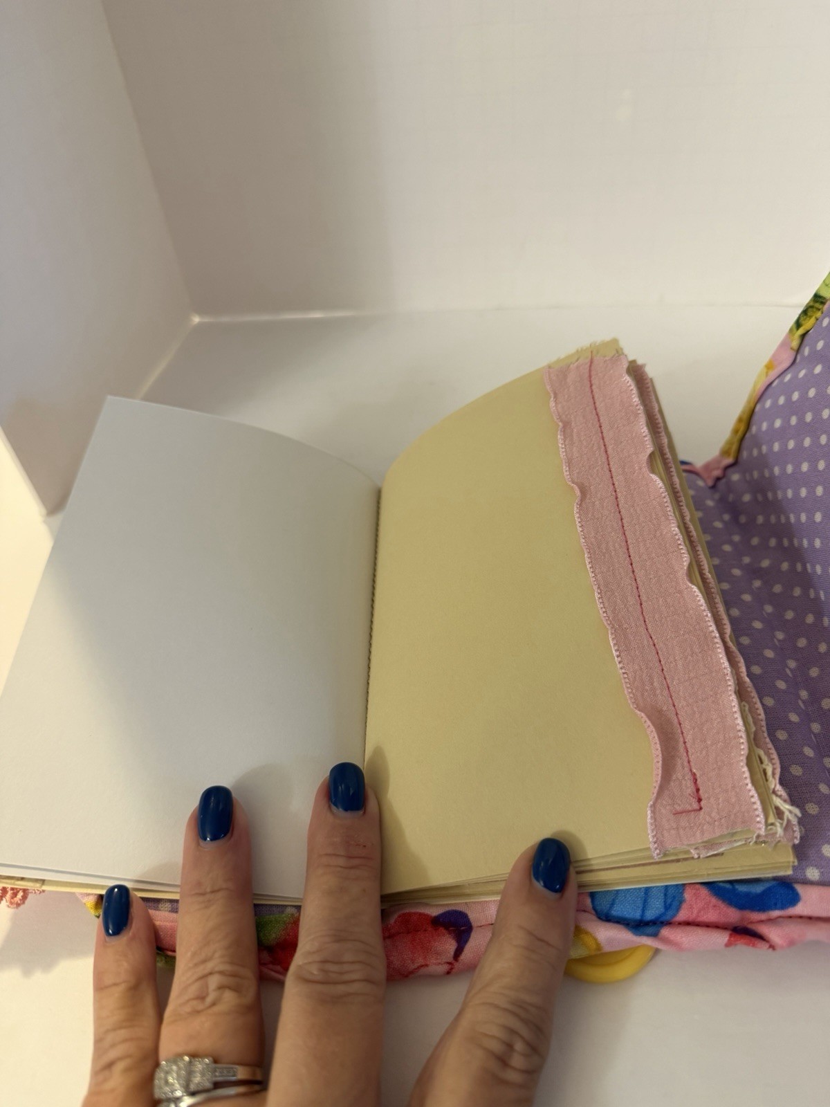 Handmade Junk Journal Beautiful Butterfly Material Measures 6.5×5.5 – Eclectic