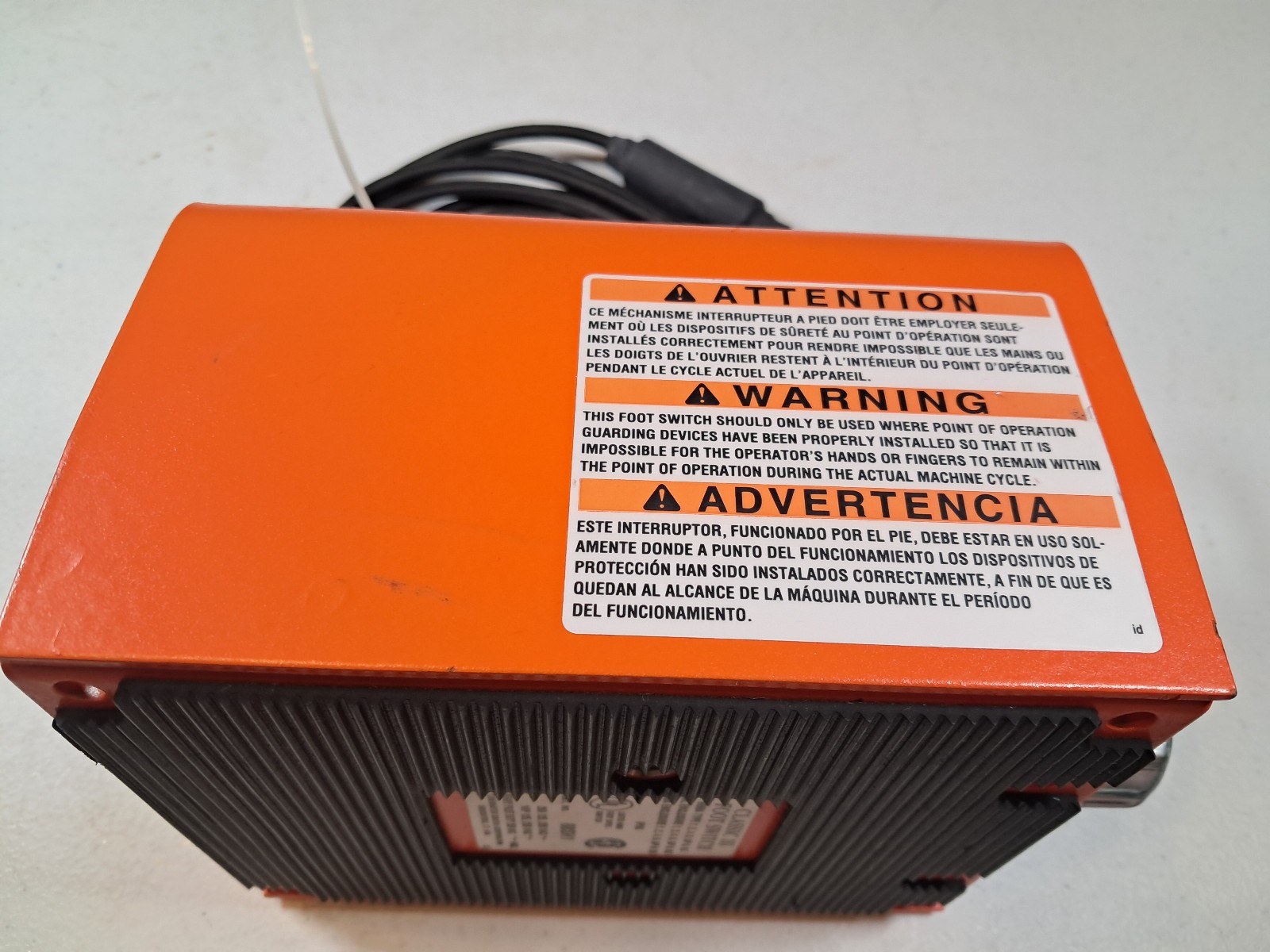 Linemaster Classic III 88SH1 Heavy Duty Foot Switch Orange Steel Enclosure