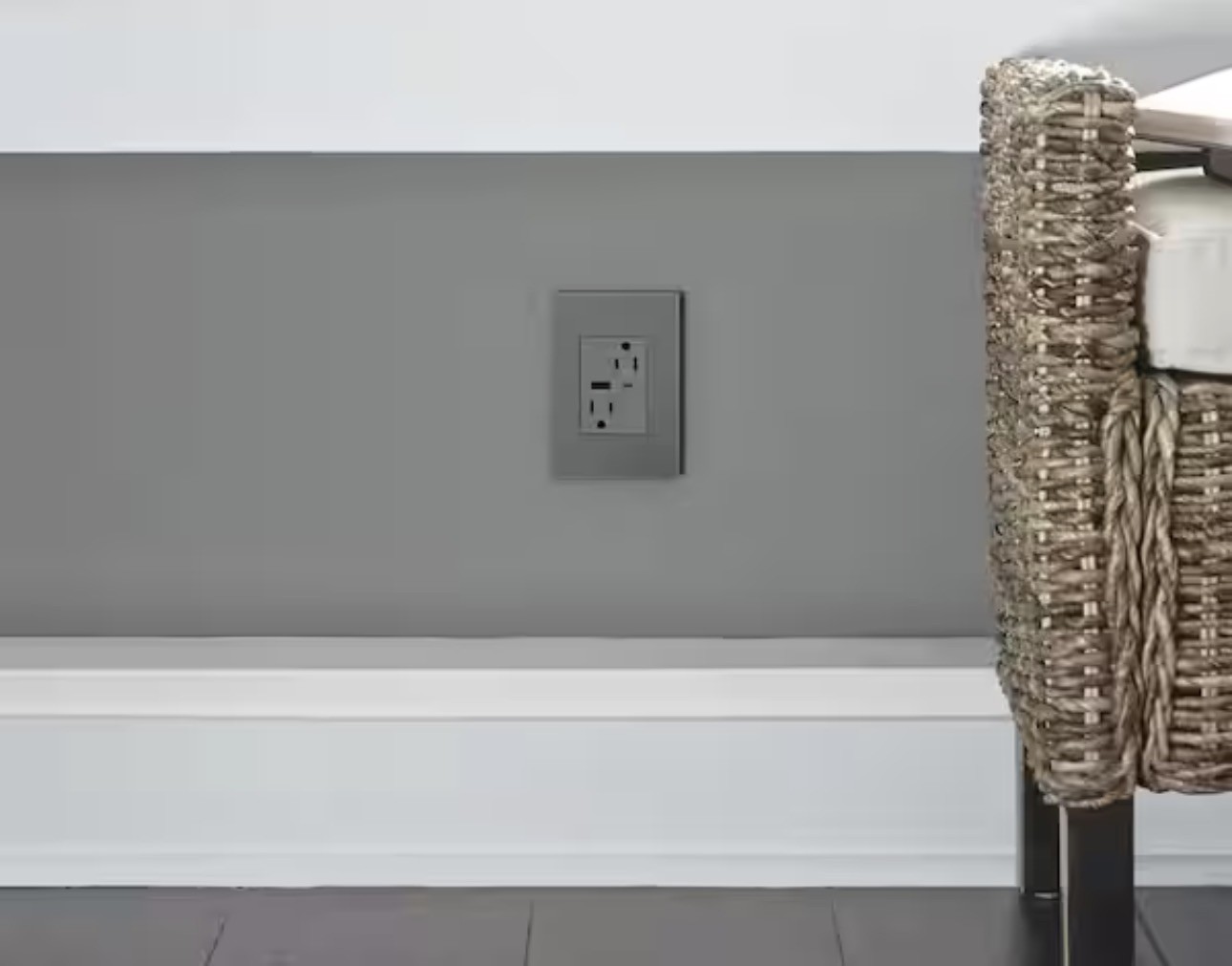 Legrand Adorne Dual USB Plus-Size Outlet Combo, #ARTRUSB156ACM4, Magnesium, New