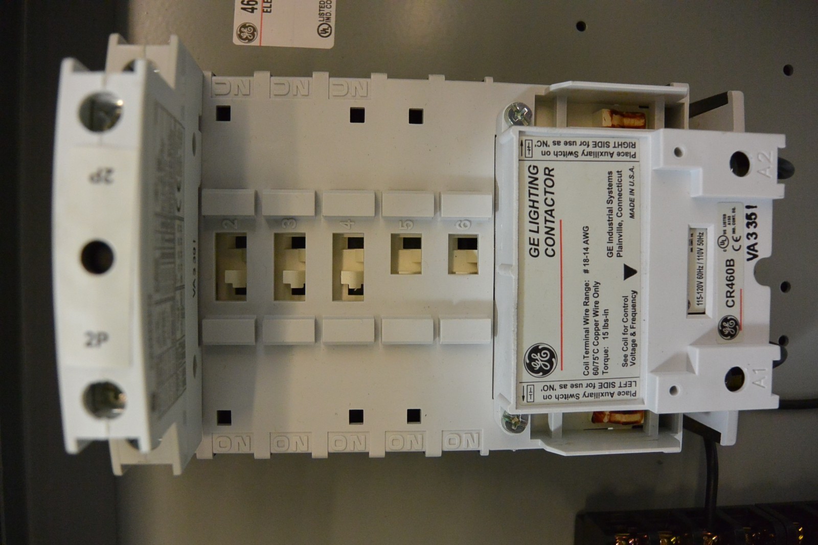 GE Electrically Held Lighting Contactor CR460B CR463L20AJA14A0 Nema 1 Enc. NEW!