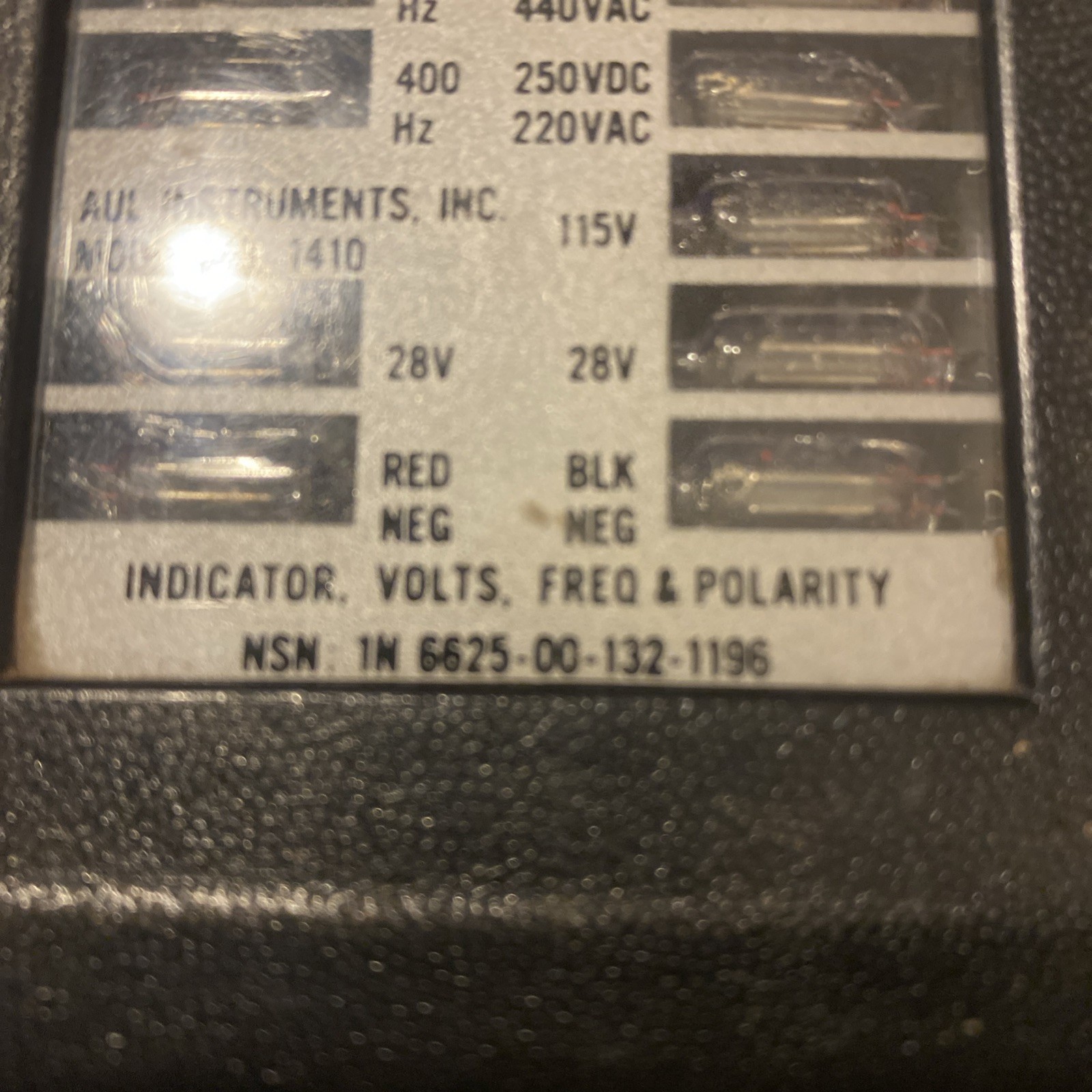 Aul Instruments Model 1410 Line Voltage Indicator
