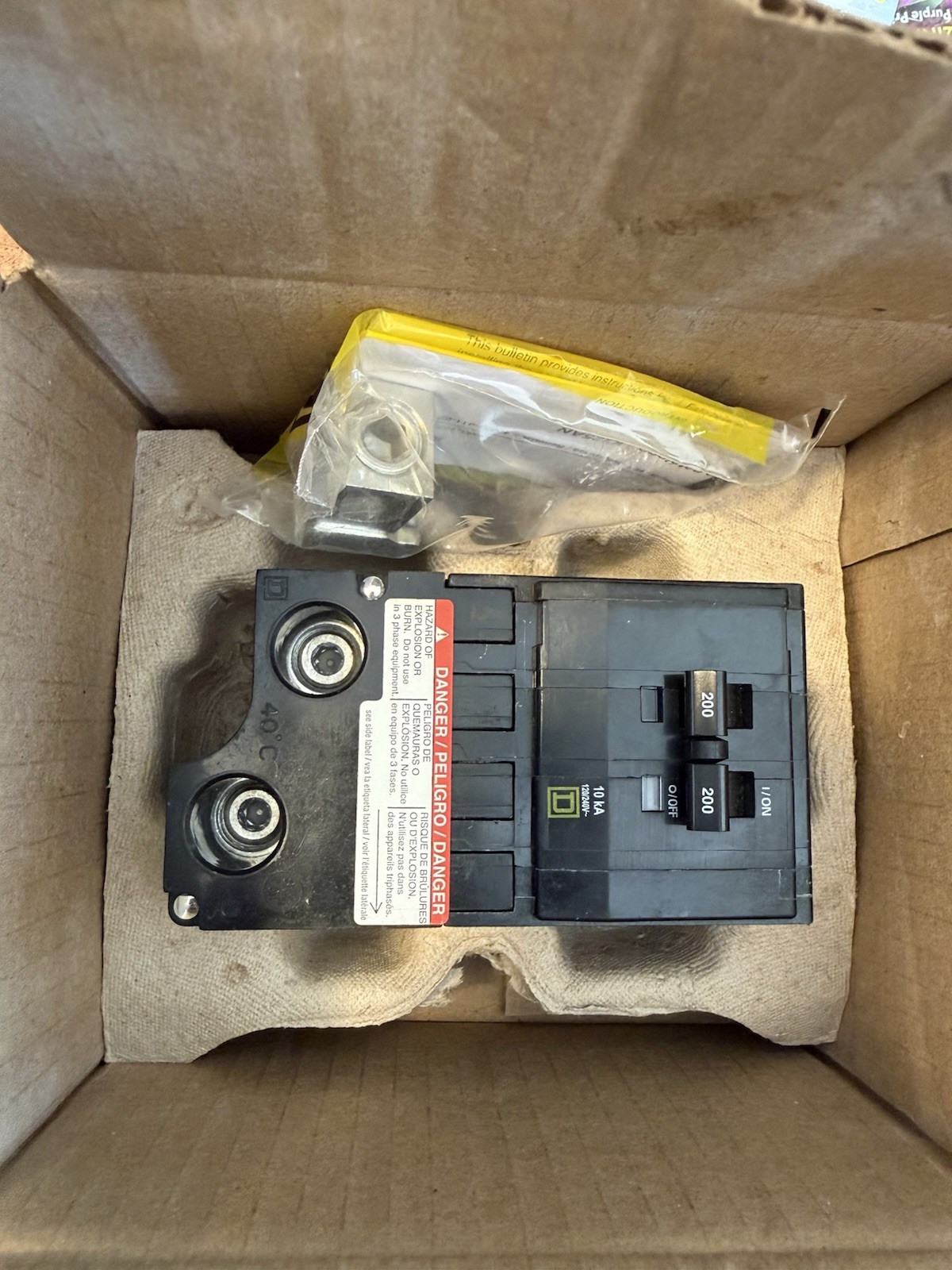 Square D QO2200 200A Two-Pole Circuit Breaker – Black