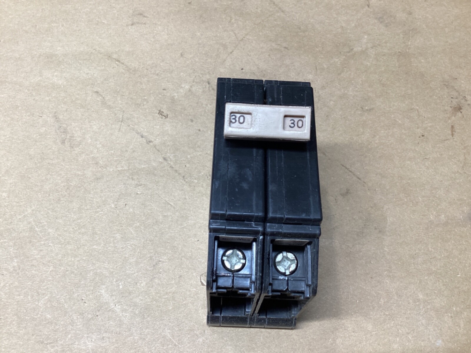 Cutler Hammer CH230 2 Pole 30 Amp 120/240V Circuit Breaker #115F138PR6*CO
