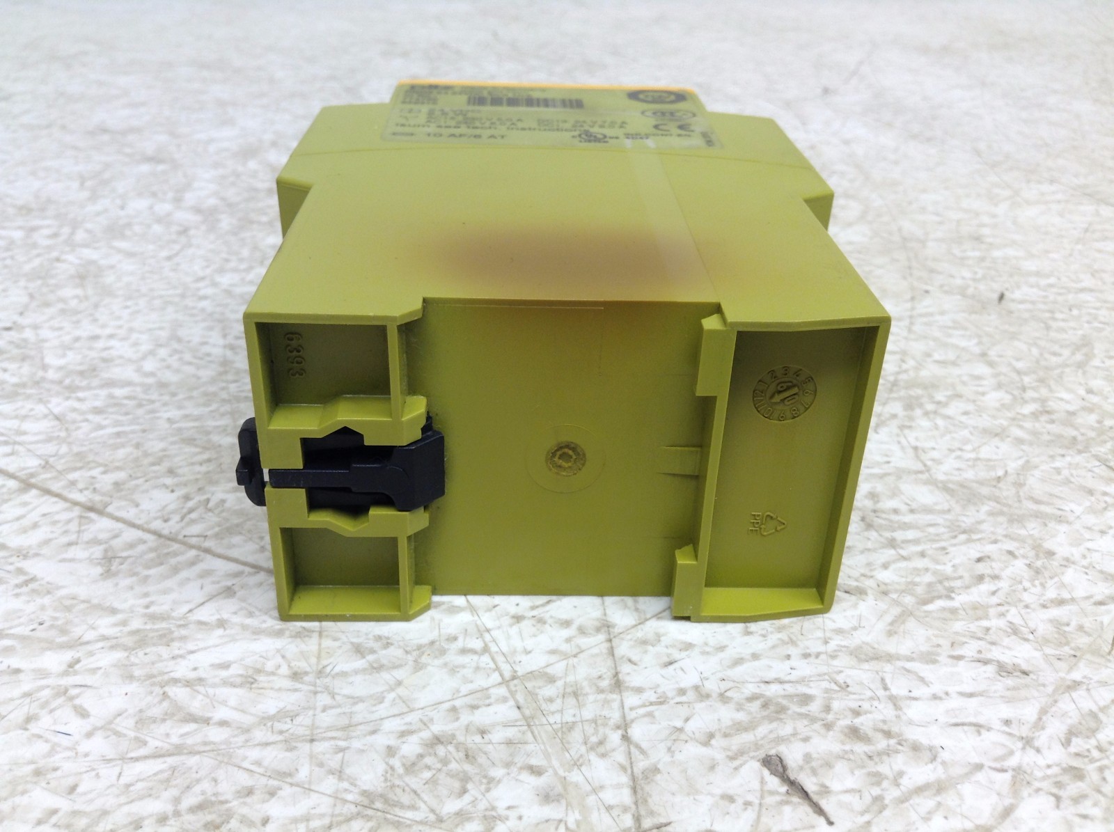 Pilz PNOZ X4 24VDC 3n/o 1n/c 24 VDC Safety Relay PNOZX4 (TSC)