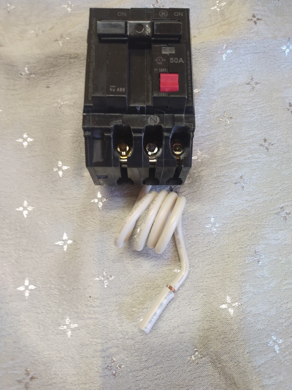 GE THQL2150GFT2P 50A 240V DOUBLE POLE GROUND FAULT BREAKER WITH SELF-TEST
