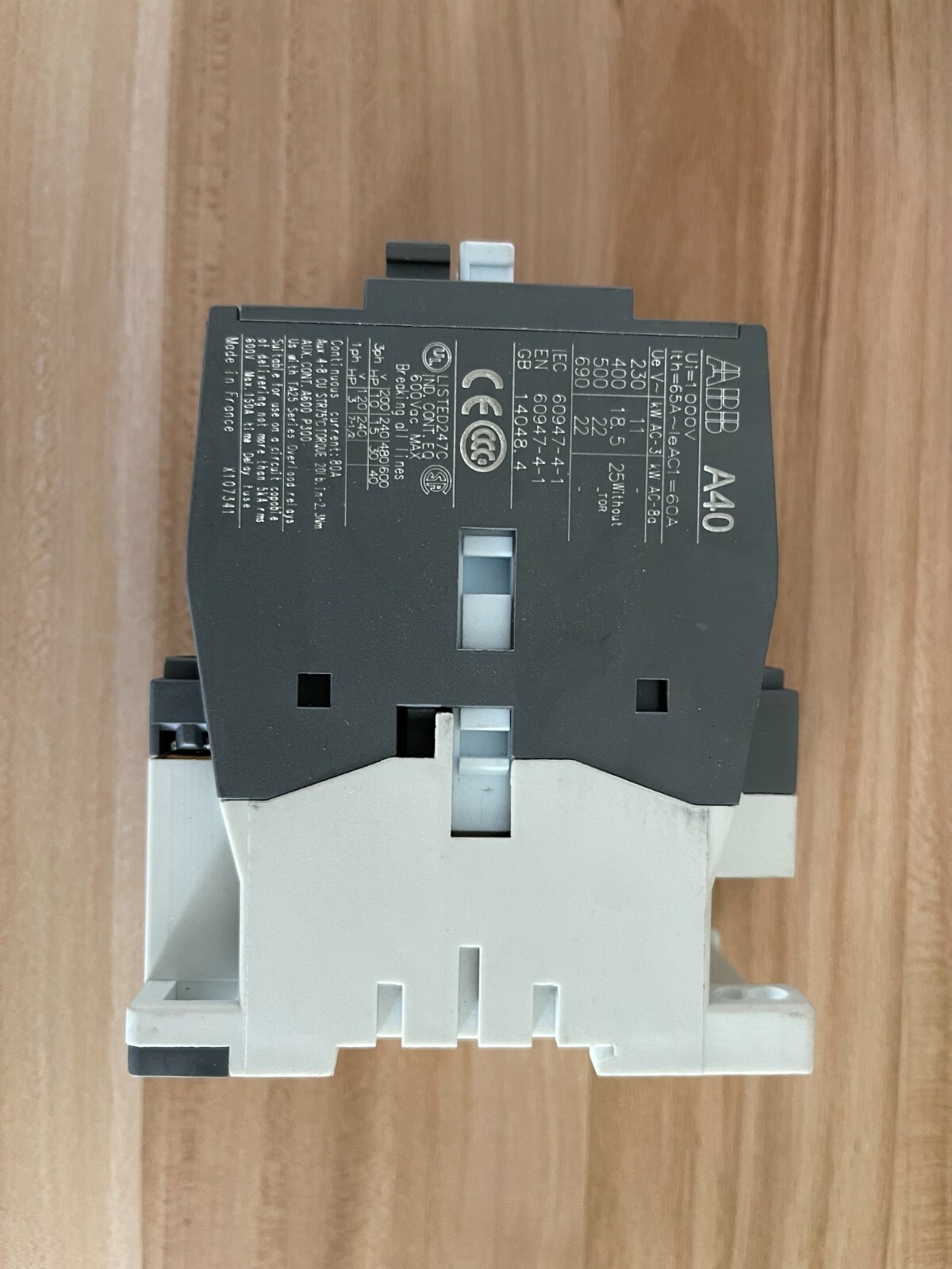 A40-30-10 Contactor 24V、110V 50Hz / 110-120V 60Hz、220-230V 1pc ABB Free Shipping