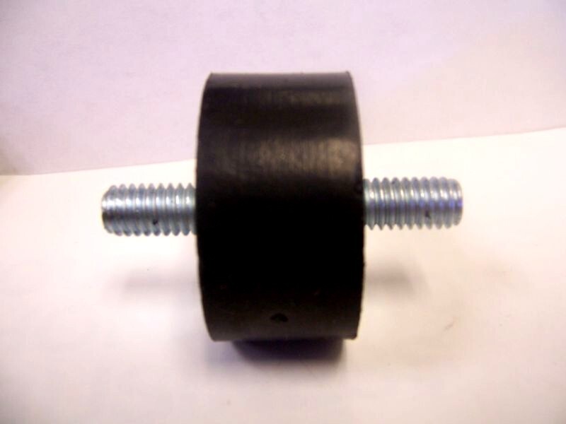 FENDER DECK ISOLATOR MOUNT replaces JOHN DEERE M76270
